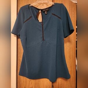 Forever 21 Teal Keyhole Blouse Size 3x
